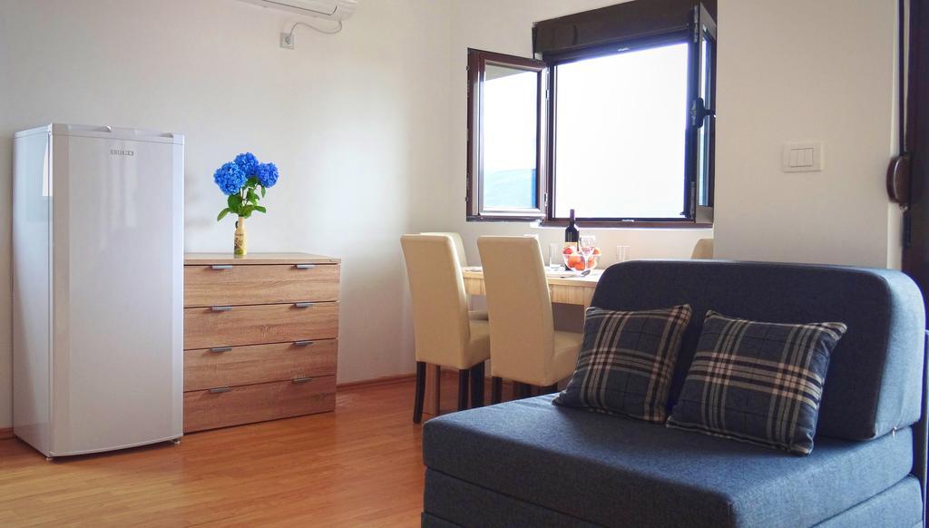 Blue Bay Apartments Krasići Luaran gambar