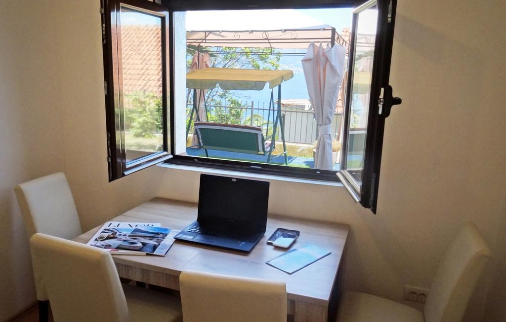 Blue Bay Apartments Krasići Luaran gambar